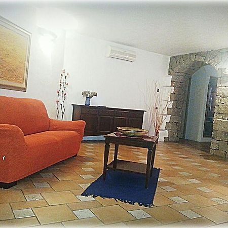 Sardegna Casa A 250 Metri Dal Mare Con Piscina Apartment Olbia Exterior photo