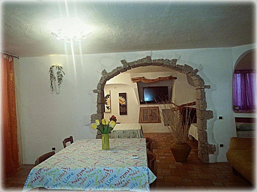 Sardegna Casa A 250 Metri Dal Mare Con Piscina Apartment Olbia Exterior photo